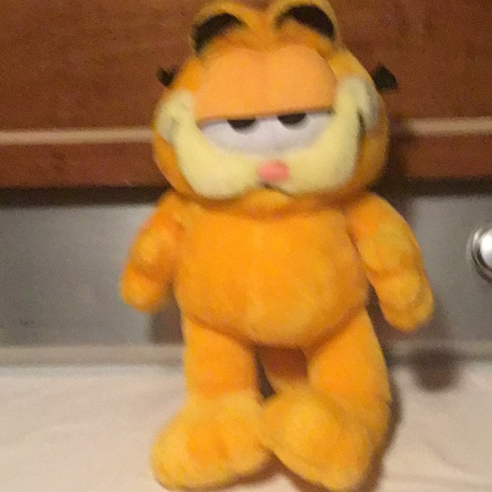 Vintage Garfield Plush Orange Tabby Cat Standing Stuffed Animal Toy 16 Inch’s
